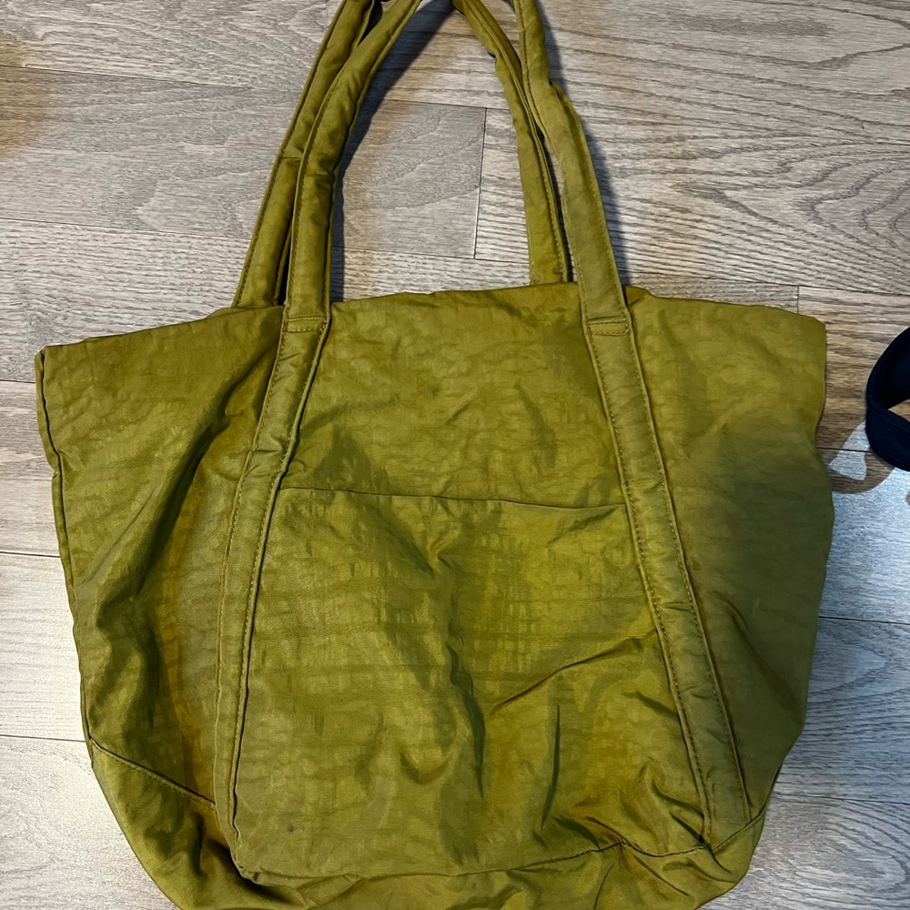 BAGGU Cloud Nylon Olive Green Tote Bag